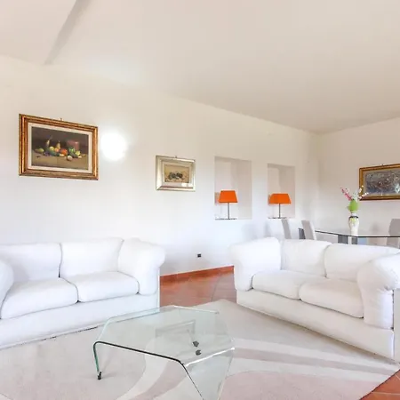 Holiday home Amazing In With Wifi