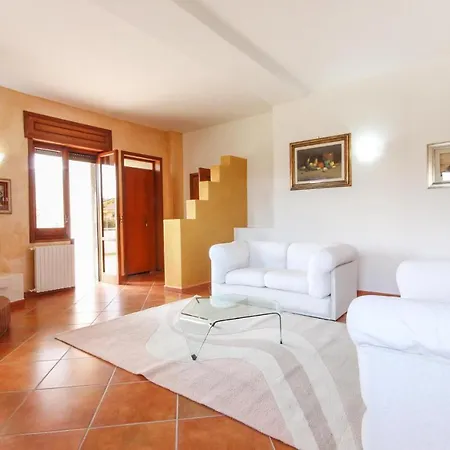 4 Bedroom Stunning In Roccadaspide