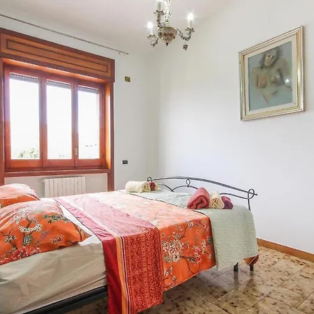4 Bedroom Stunning In Prázdninový dům *